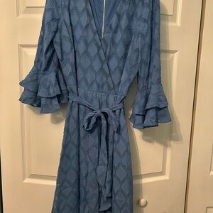 Danny & Nicole Light Blue Textured Dress/Top